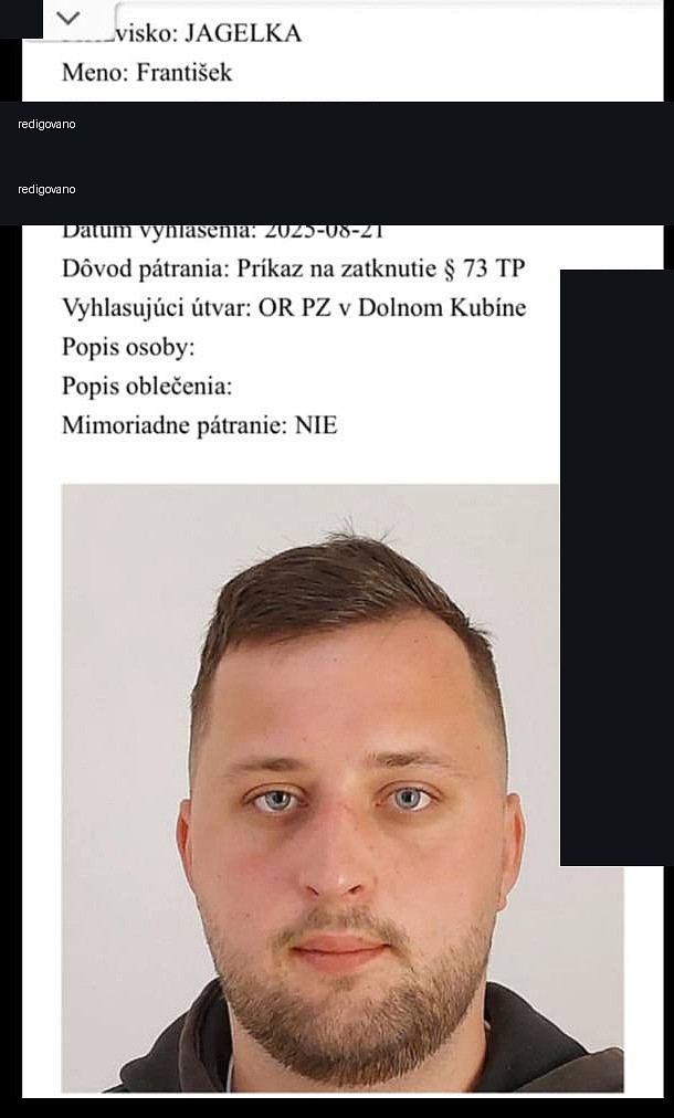 Redigovaný screenshot pátrání s textem Príkaz na zatknutie